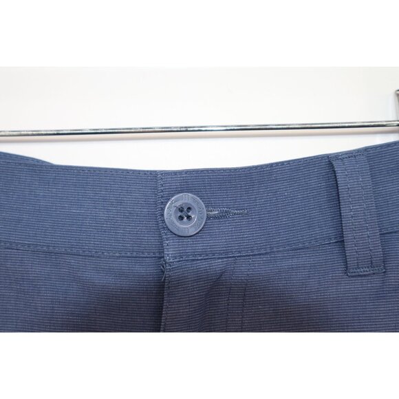 Travis Mathew Mens Blue Shorts 32 Polyester Cotton Spandex Blend Preppy Casual - Picture 9 of 11